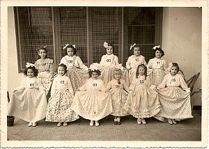 ECOLE PAUL BERT FILLES 1951 XXX JOUR DE FETES